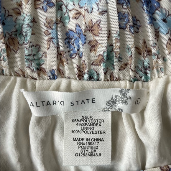 Altar'd State Blue and Cream Floral Maxi Skirt - Picture 3 of 3
